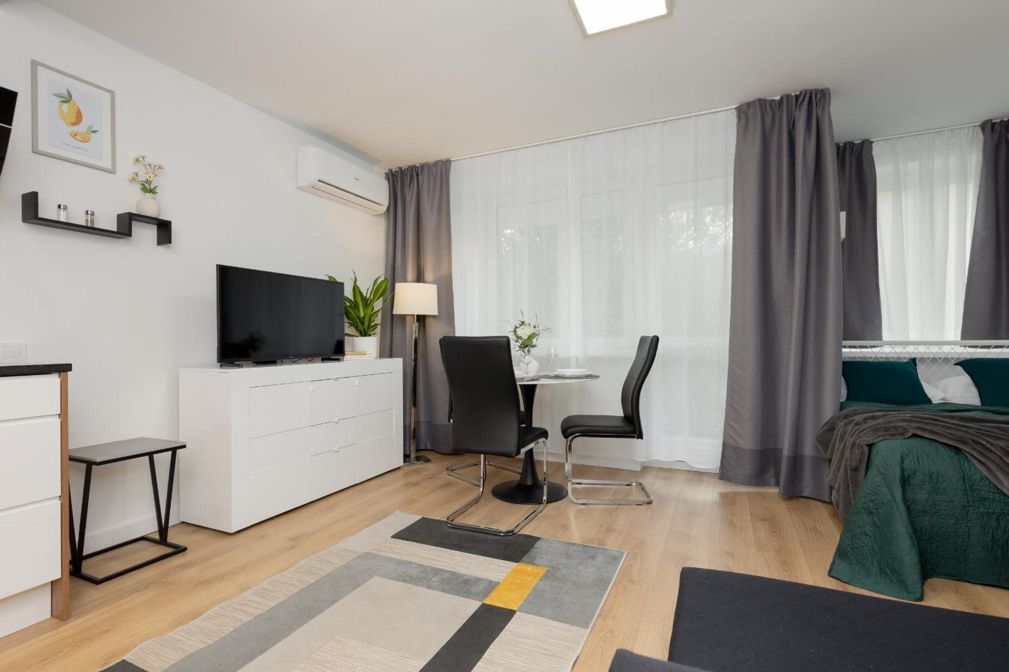 Studio Bruna Metro Pole Mokotowskie By Noclegi Renters Warsawa Bagian luar foto